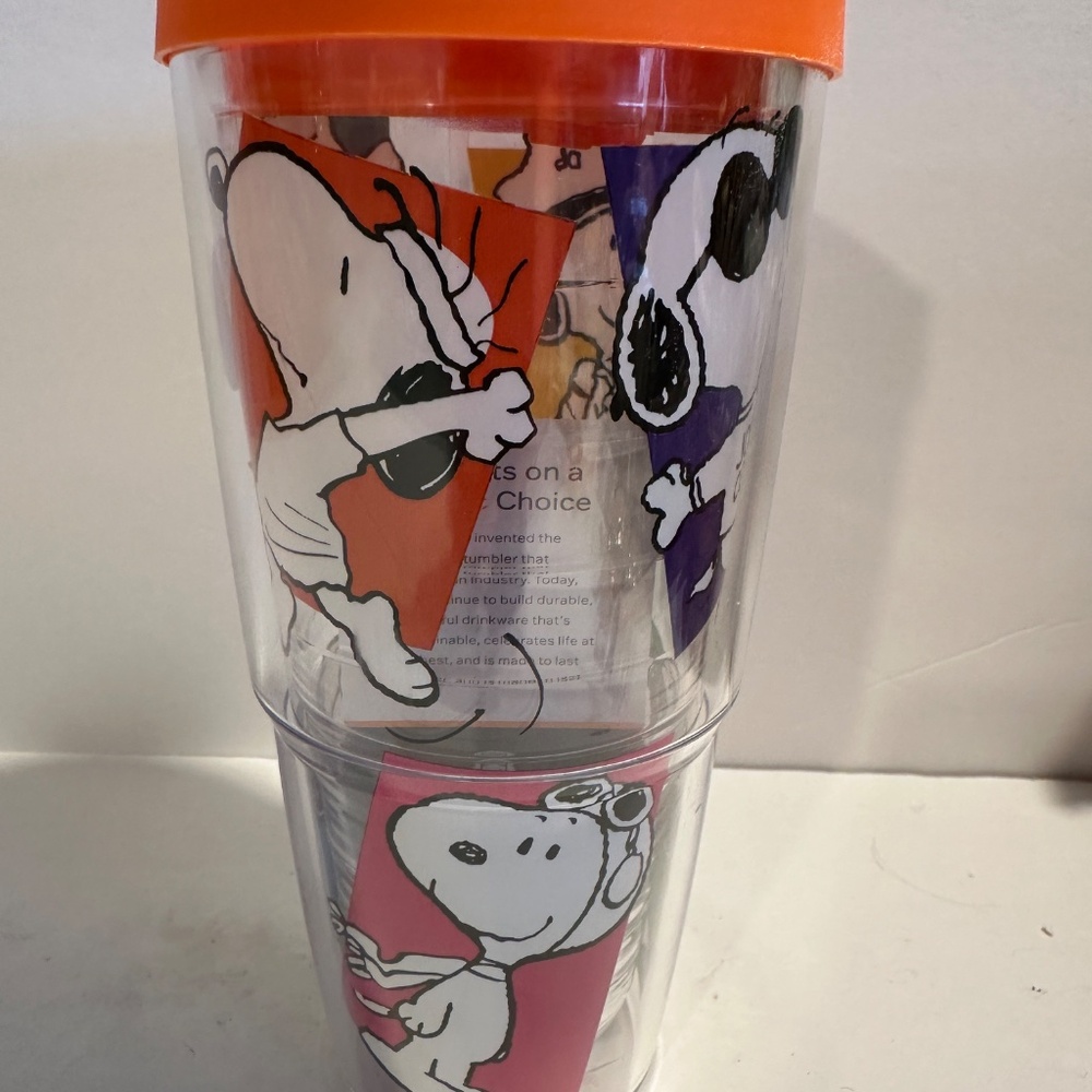 Tervis Peanuts Snoopy/Joe Cool Double Walled 24oz Tumbler W/LID NEW - Picture 2 of 11